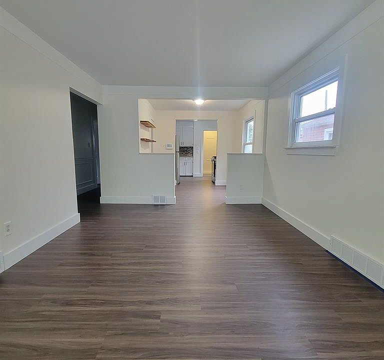 3622 Royal Ave, Berkley, MI 48072 MLS 20230055279 Zillow