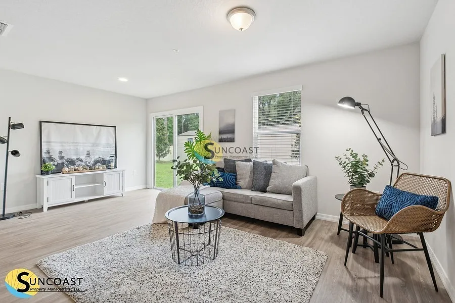 Just Dropped 2Bd|2Ba On 1st Fl! — Photo 2