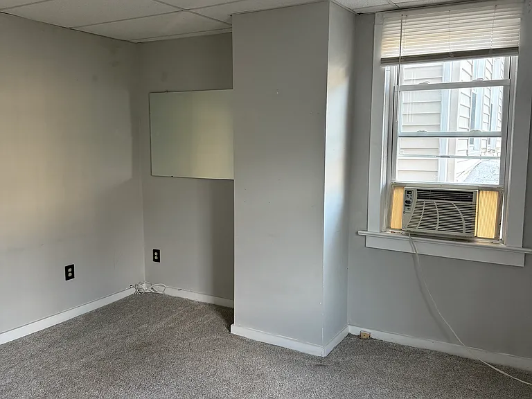41 Dehart St #2 — Photo 19