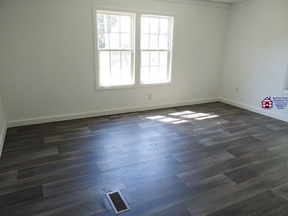 4th image of 107 Carraway Creek Dr
