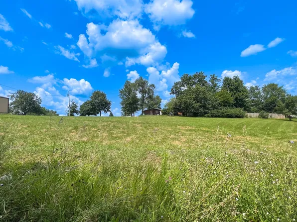 8115 Juniper St, Dexter, IA 50070