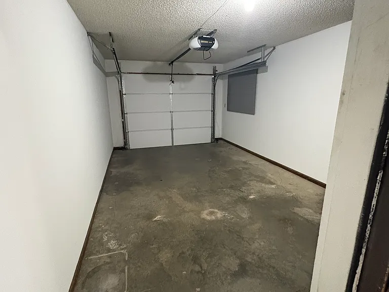 1408 Ash Ct #1408 — Photo 4