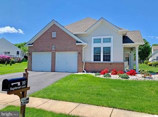 20 Sagebrush Ln, Langhorne, PA 19047