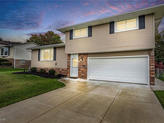 5th image of 4231 Tamarack Dr