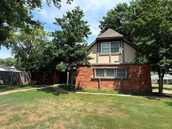 3rd image of 7043 E 77th Pl