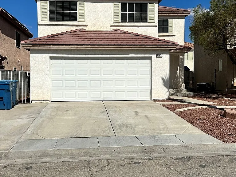 10232 Grecian Laurel Ct — Photo 1