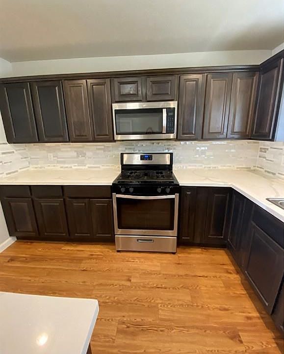 10 Ferguson St, Baytown, TX 77520 Zillow