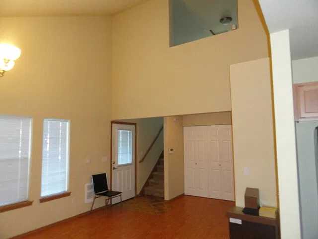3 bed, 2.0 bath, 1400 sqft, $2,150 — Photo 4