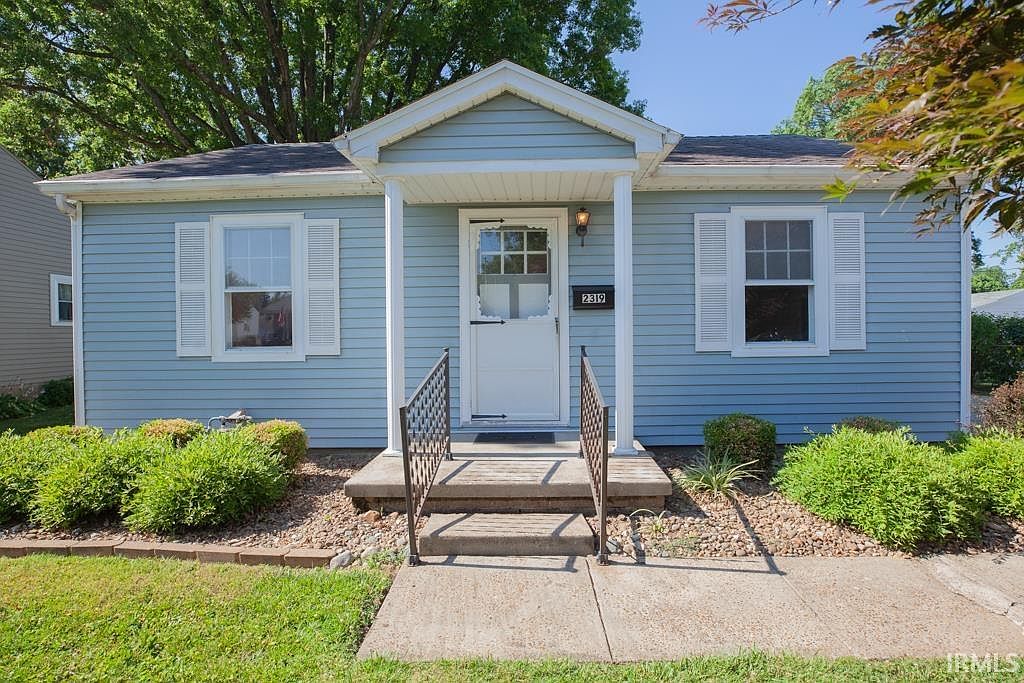 2319 E Illinois St, Evansville, IN 47711 Zillow