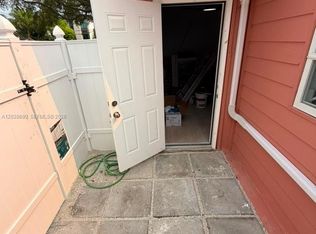 1111 N Victoria Park Rd APT 1-4, Fort Lauderdale, FL 33304