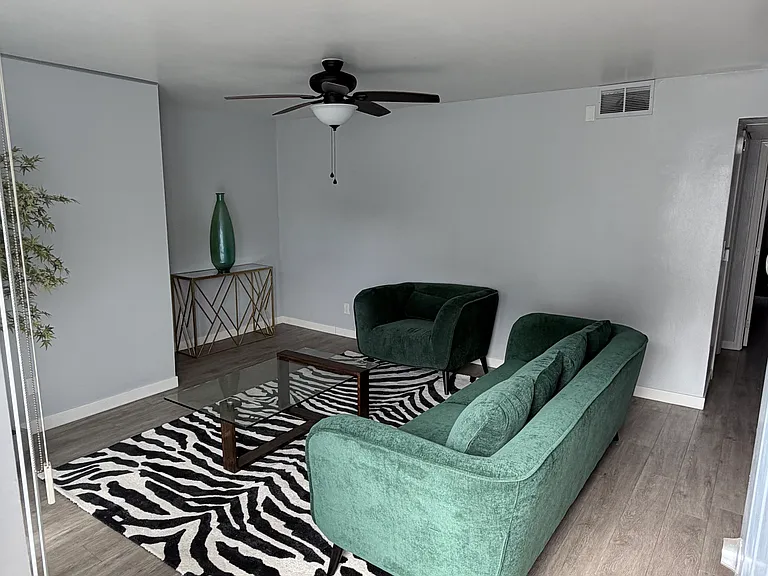 6040 Barton Ave #103 — Photo 10