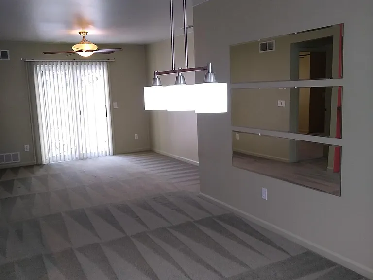 63 Rosebud Ln #63 — Photo 3