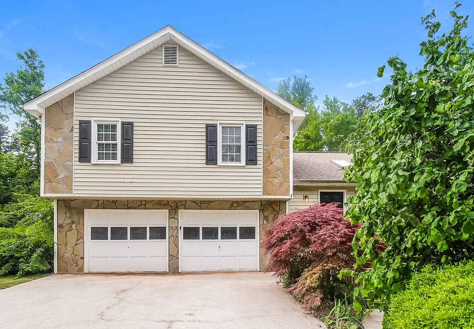42 Fox Ridge Ct