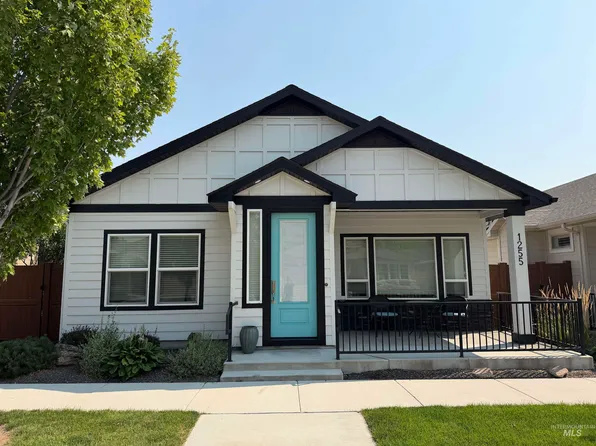 1255 E Prairiefire St, Meridian, ID 83646