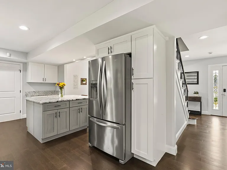 1205 Windermere Ct — Photo 12