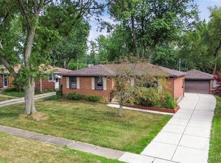 97 Willowcrest Dr, Buffalo, NY 14224