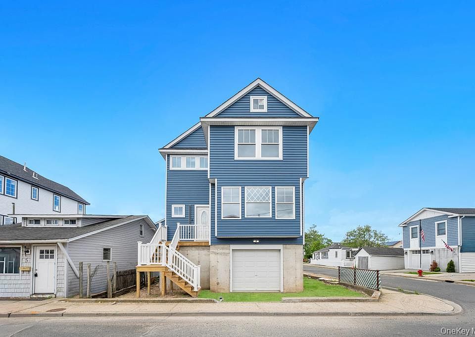 1st image of 10 8th Avenue