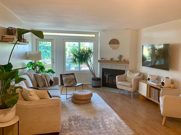 4402 Mentone St Unit 202