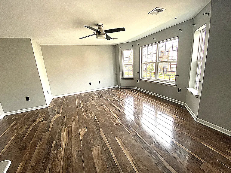 54 N School Ln #54 — Photo 4
