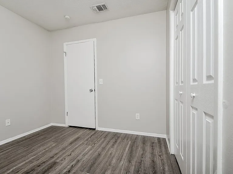 5927 Stokes Rd — Photo 21