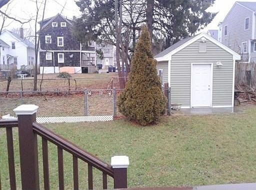 5th image of 235 Austin St