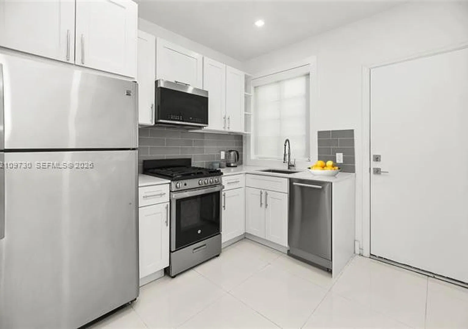 733 Michigan Ave cu-8, Miami Beach, FL 33139 — Photo 1