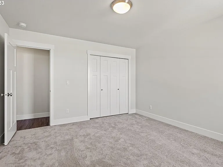 208 W A St #2 — Photo 16