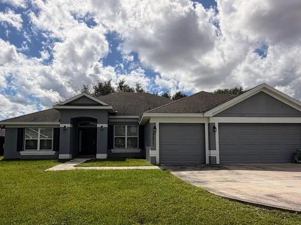 5237 NW Reba Cir, Port Saint Lucie, FL 34986
