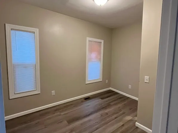 226 Pennsylvania Ave, Rochester, NY 14609