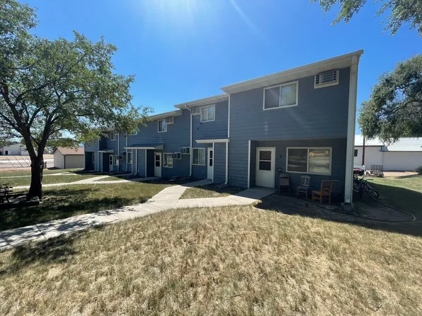 Hilltop Manor III, 615 S Main St #3, Mitchell, SD 57301