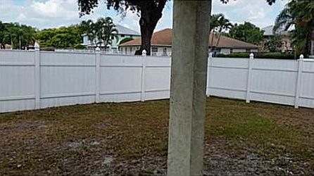 2nd image of 10220 Boynton Place Cir