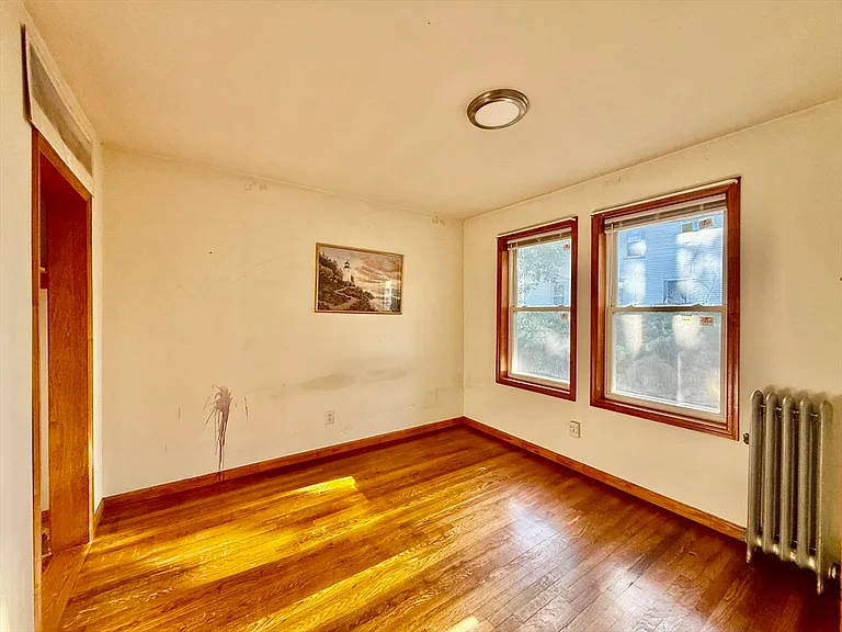 18 Bigelow St #1 — Photo 9