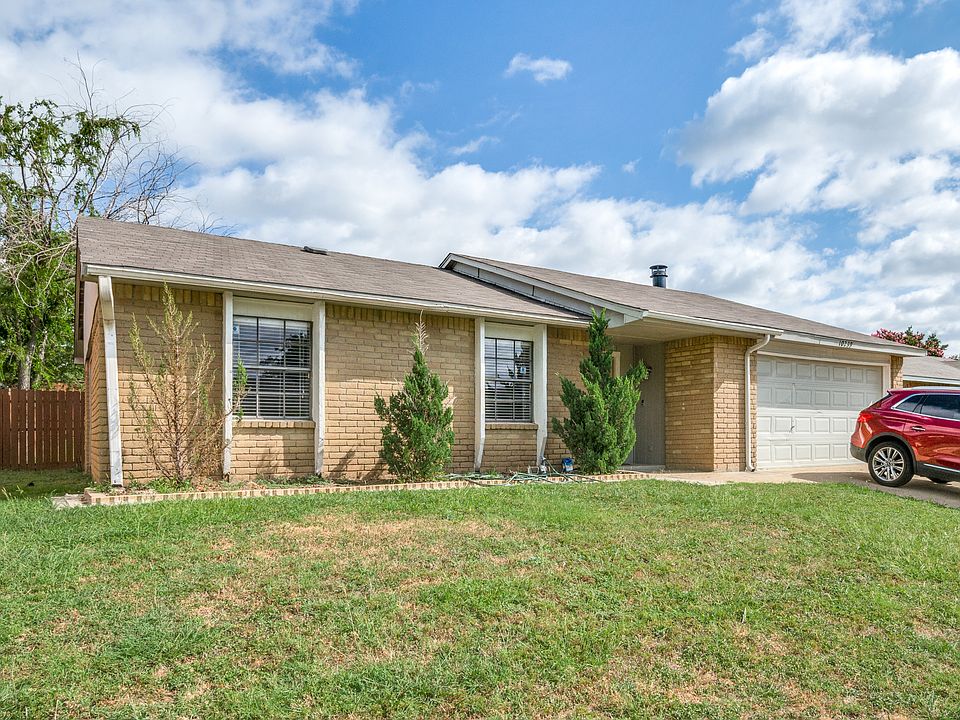 10239-red-maple-dr-dallas-tx-75249-High-Res-1_07112023