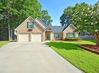 126 Winslow Ln, Summerville, SC 29485