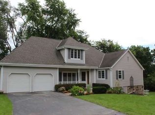 3680 Bradee Rd, Brookfield, WI 53005