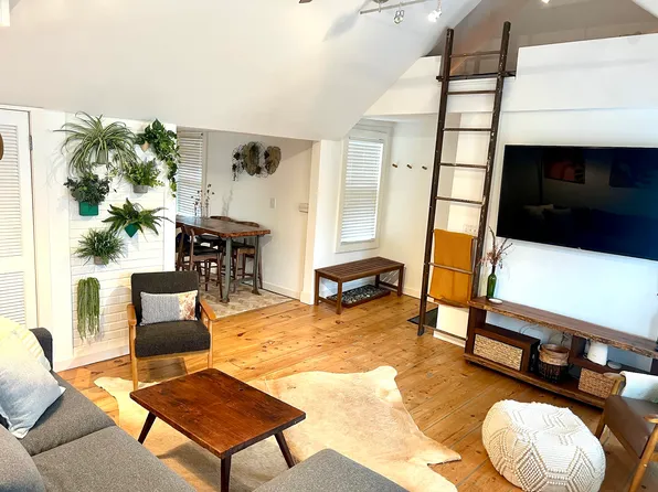 431 Prospect St #2, Hudson, NY 12534