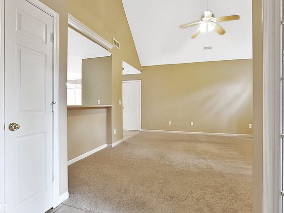 5th image of 269 Winthrop Dr