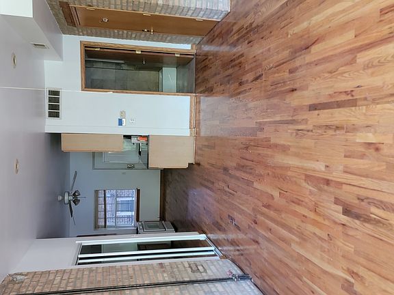 5th image of 2735 W Le Moyne St APT 1