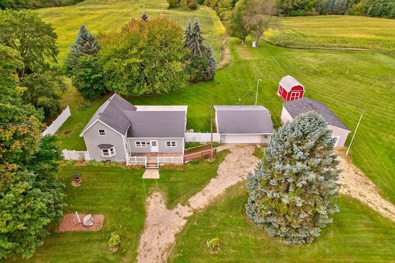 1st image of 3848 Hurds Corner Rd