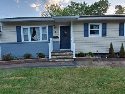 78 Applegate Dr, Central Islip, NY, 11722