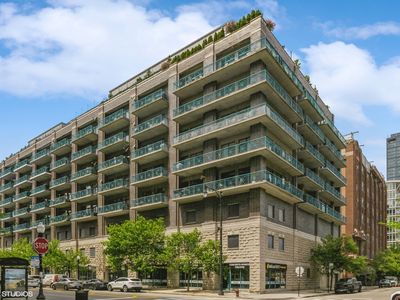 910 W Madison St APT 802, Chicago, IL, 60607