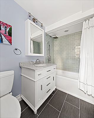 4th image of 230 E 50th St APT 9-C