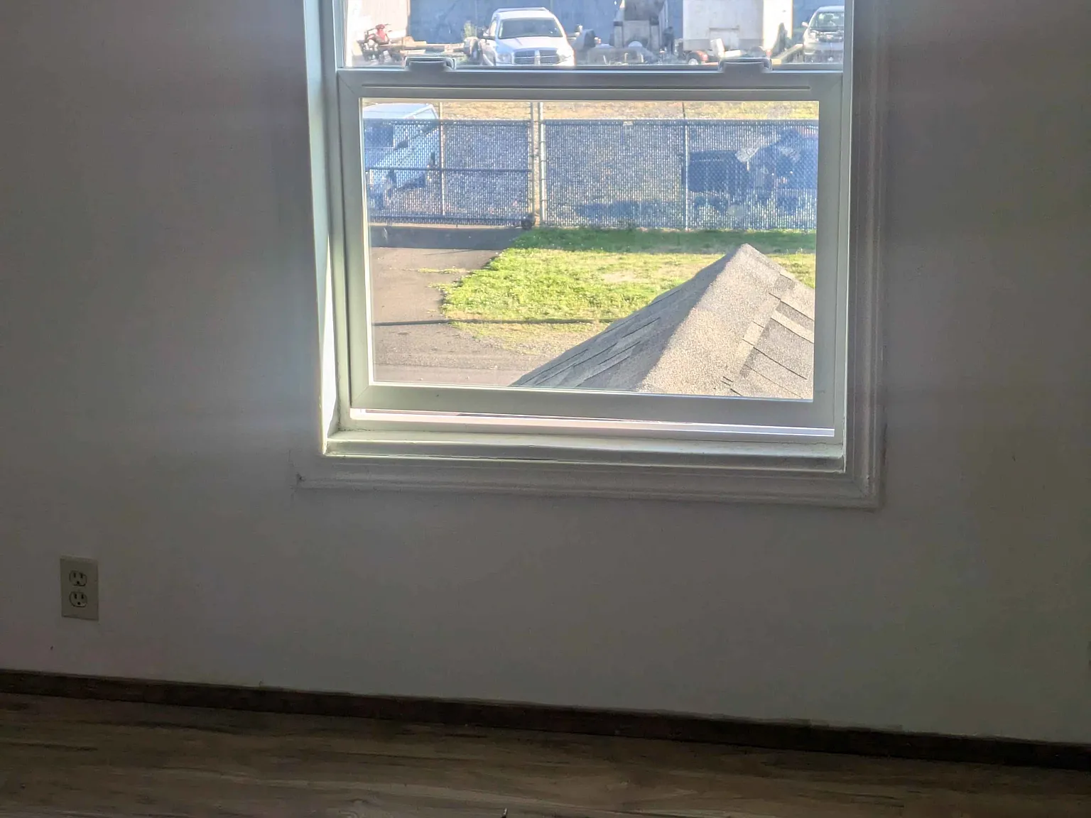 4 bed, 1.5 bath, 1700 sqft, $2,495 — Photo 4