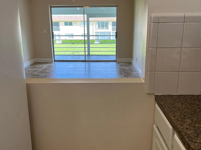 9851 Sandalfoot Blvd #212 — Photo 2