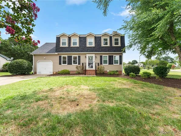 2 G Maria Dr, Poquoson, VA 23662