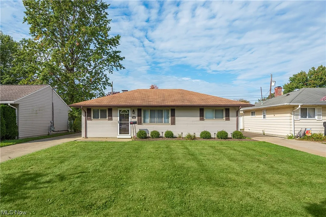 346 Erieview Blvd photo 1