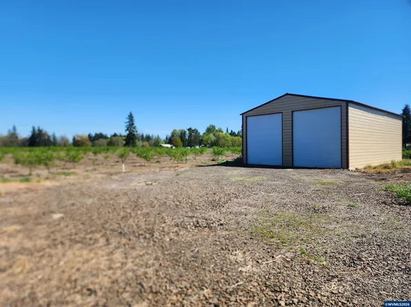 36501 Gilkey Rd, Scio, OR 97374