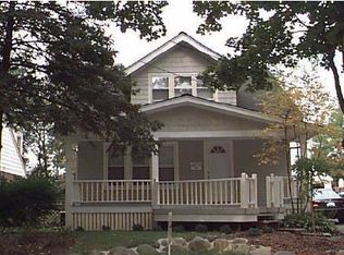 82 Oriole Rd, Pontiac, MI 48341