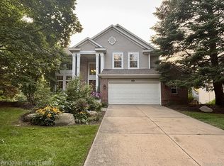 5311 Maple Hill Ave SE, Ada, MI 49301