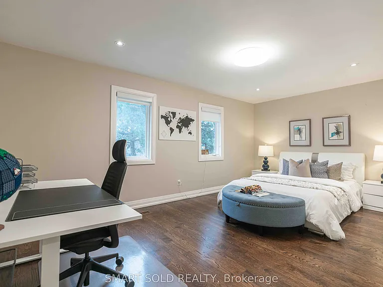 107 Arnold Ave — Photo 36